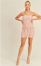 Load image into Gallery viewer, Pink floral dress
